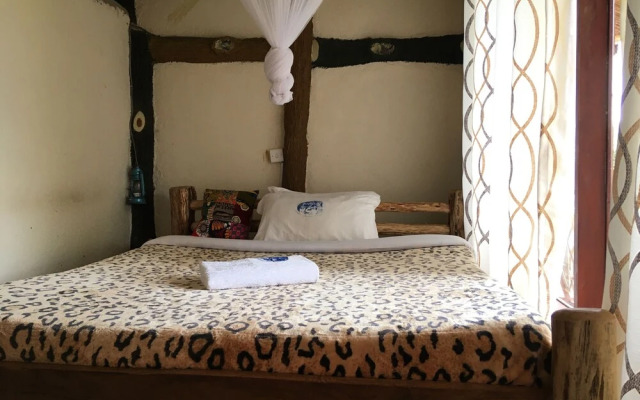 Sipi Falls lodge
