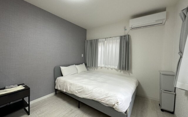 ZAITO Tokyo Luna Lane Economy Inn