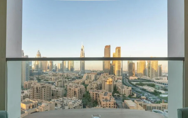 The Lofts Towers by Deluxe Holiday Homes