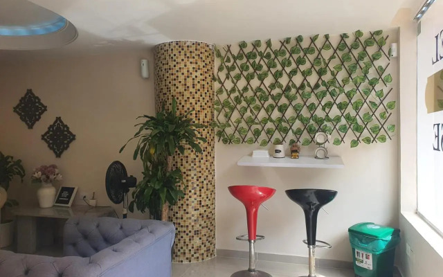 Hotel Imperio Inn 74
