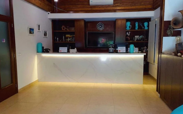Turquoise Beach Resort