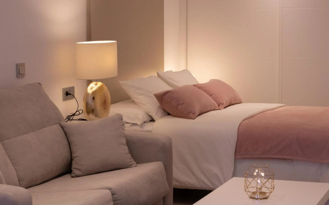 Apartamentos Turisticos - Palacio de Yolanda