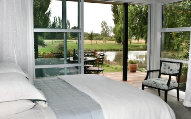 Revive On Oakview Boutique Accommodation and Spa – Balcony – Ashburton
