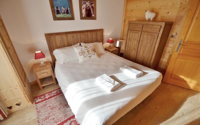 Le Cortinaire - ARAVIS Holidays