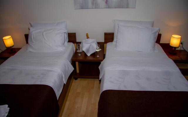 Apartments Zlatna Ribica