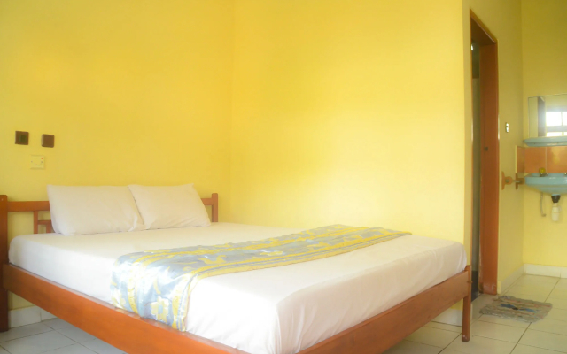 Super OYO 1654 Maha Bharata Kuta Inn