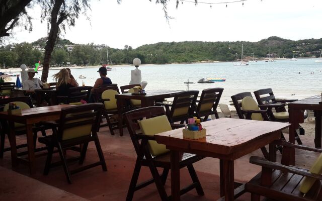 Island View Bungalows