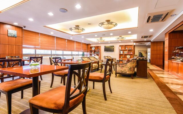 Koreana Hotel