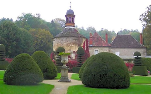 Abbaye De La Bussiere