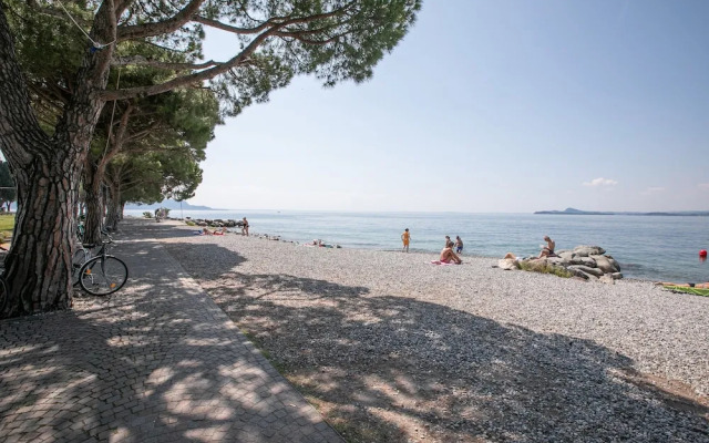 Casa Oleandri With Pool and Lake View