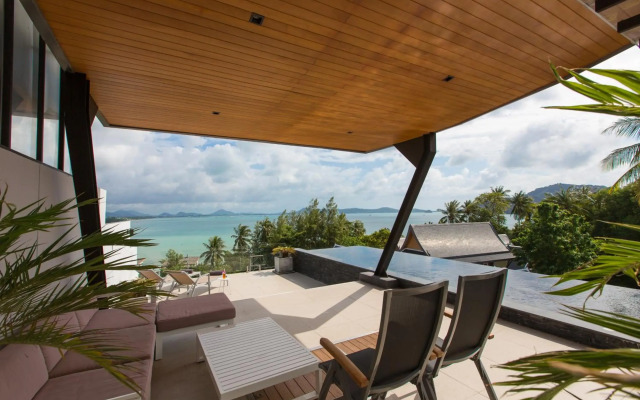 AQUA Villas Rawai