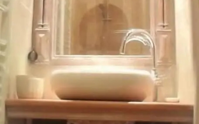 Le Manoir Aux Douves