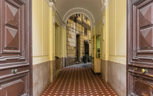 Rettifilo Family Apartment