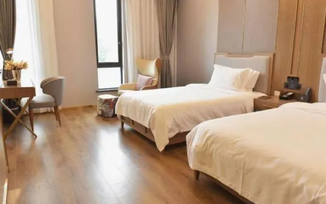 Su Shi Light Luxury Hotel (Shanghai Wujiaochang Fudan University Branch)