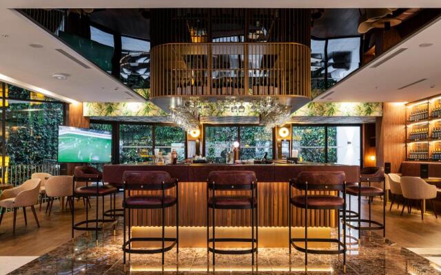 TURIM Oporto Hotel