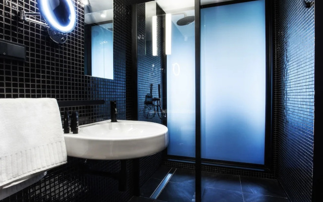 The Loft Hotel - Adults Only