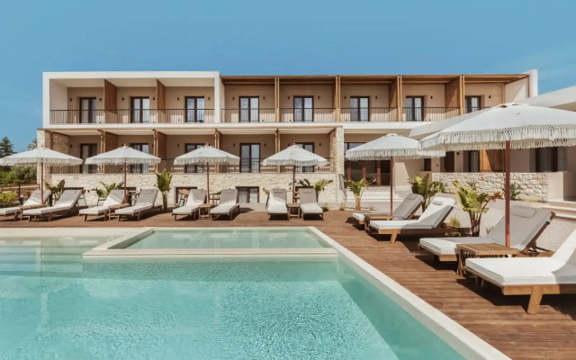 Verano afytos Hotel