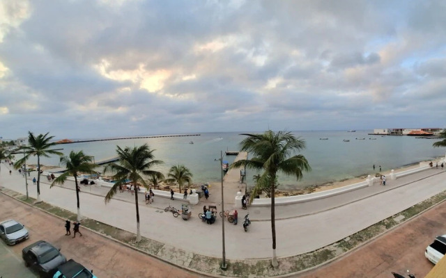 Ocean view 2BR Condo downtown Cozumel
