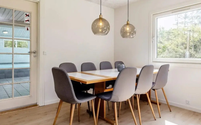 8 Person Holiday Home in Hadsund