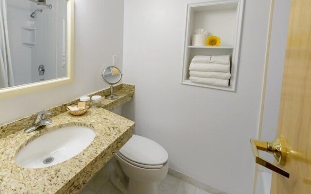 Norwalk Inn & Conference Center