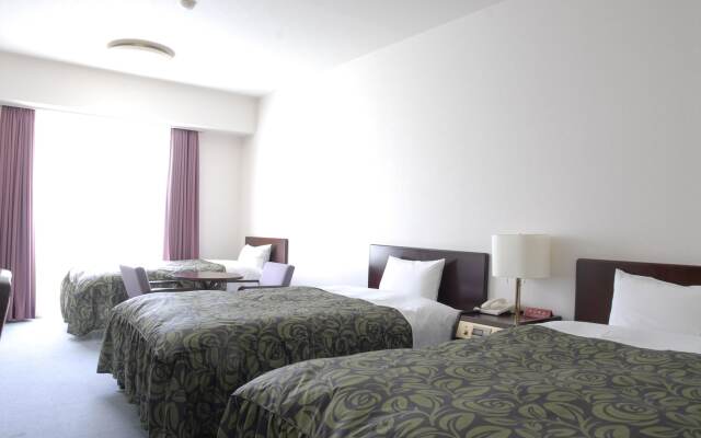 Renaissance Tanagura