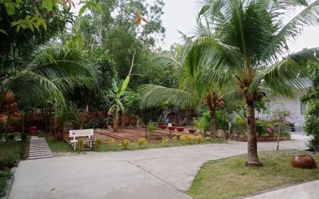 Prague Bungalow Phu Quoc