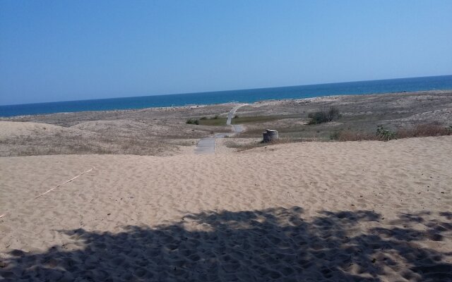 Sea Dunes Complex