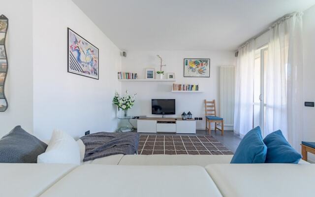 I Tulipani B5 Apartment by Wonderful Italy