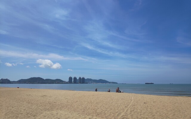 Sanya Sea View Holiday Apartment