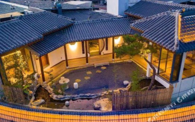 Venus Hotel Xiangshan Park 2