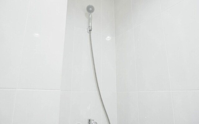 Nice And Cozy Studio At Evenciio Margonda Apartment