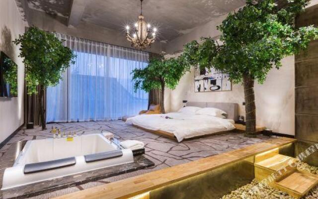 Greenery Themed Inn