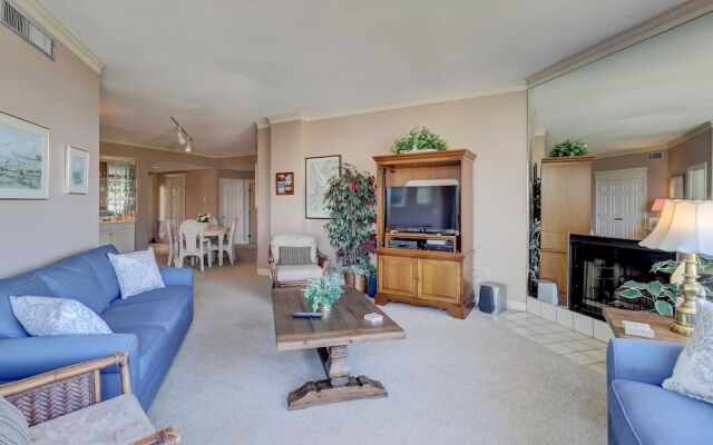 South Beach Club 1923 by RedAwning