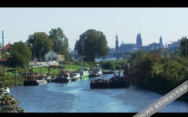 FeWo I An der Elbe zw. Alt-,und Neustadt