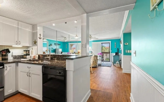 Aqua Vista Retreat 2 Bedroom Condo