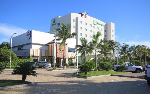 Holiday Inn Acapulco La Isla, an IHG Hotel