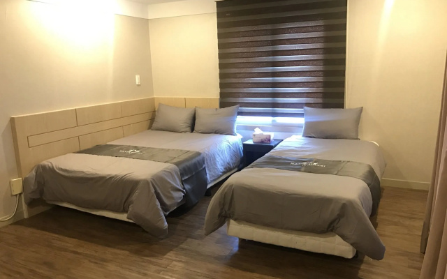 Hotel Navis
