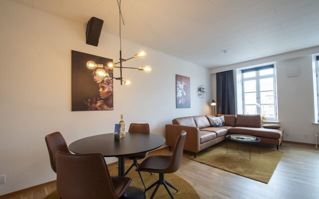 Stylish two floor Deluxe Apartment