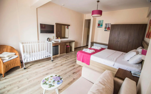 Eden Pyara Hotel Turunc
