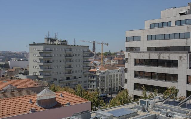 Liiiving - Invictus Bolhão Terrace Apts