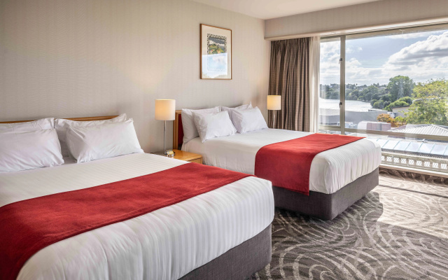 Waipuna Hotel & Conference Centre – Guest Rooms – Auckland