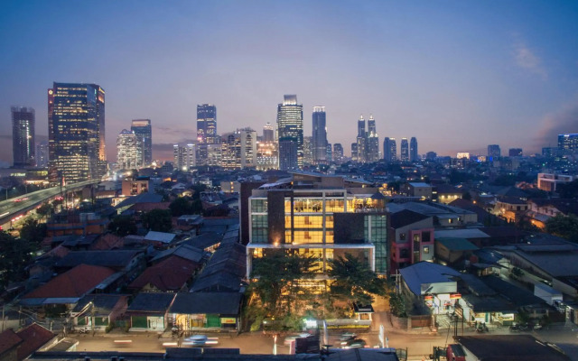 Avissa Suites
