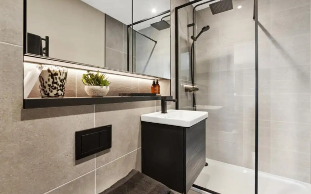 02 Arena - Luxury 2 Bed Double En-suite W/balcony