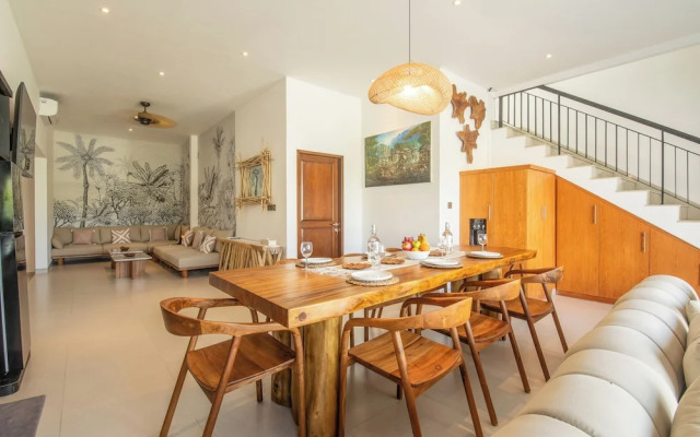 4 Bd Seminyak Amazing Scenery 4 Mins to Beach