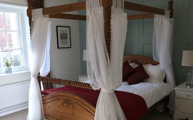 The Three Tuns Hotel
