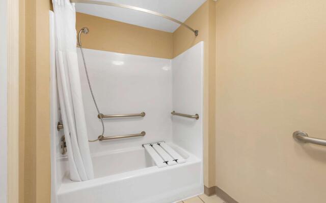 Quality Inn Palm Bay - Melbourne I-95