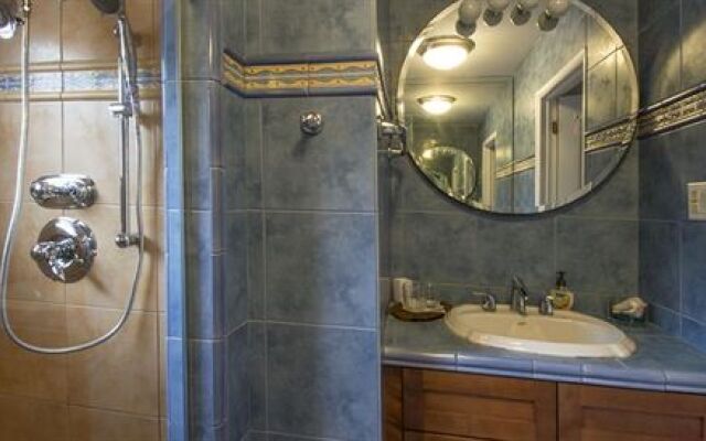La Cazetta Guest House and Cottages