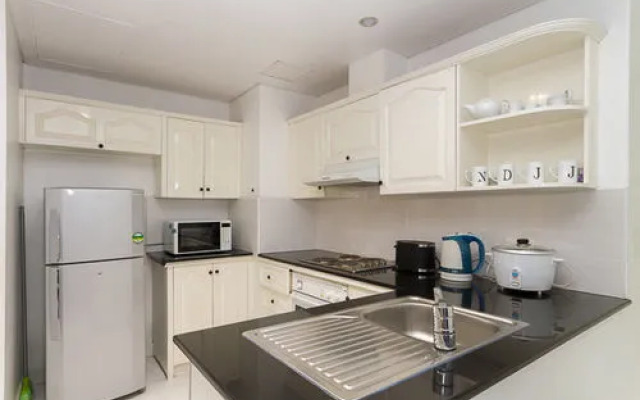 Crescatcity Apartments