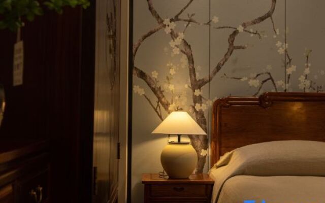 Xishuangbanna Tropic of Cancer Lake View Hot Spring Hotel