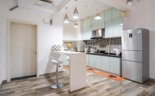 Qing Apartment Mosaic Mansion